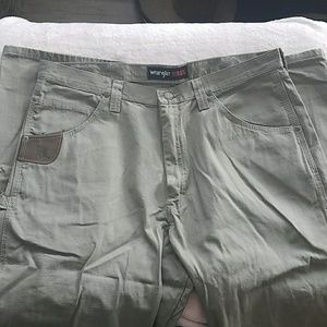 NWOT Wrangler Riggs Workwear pants